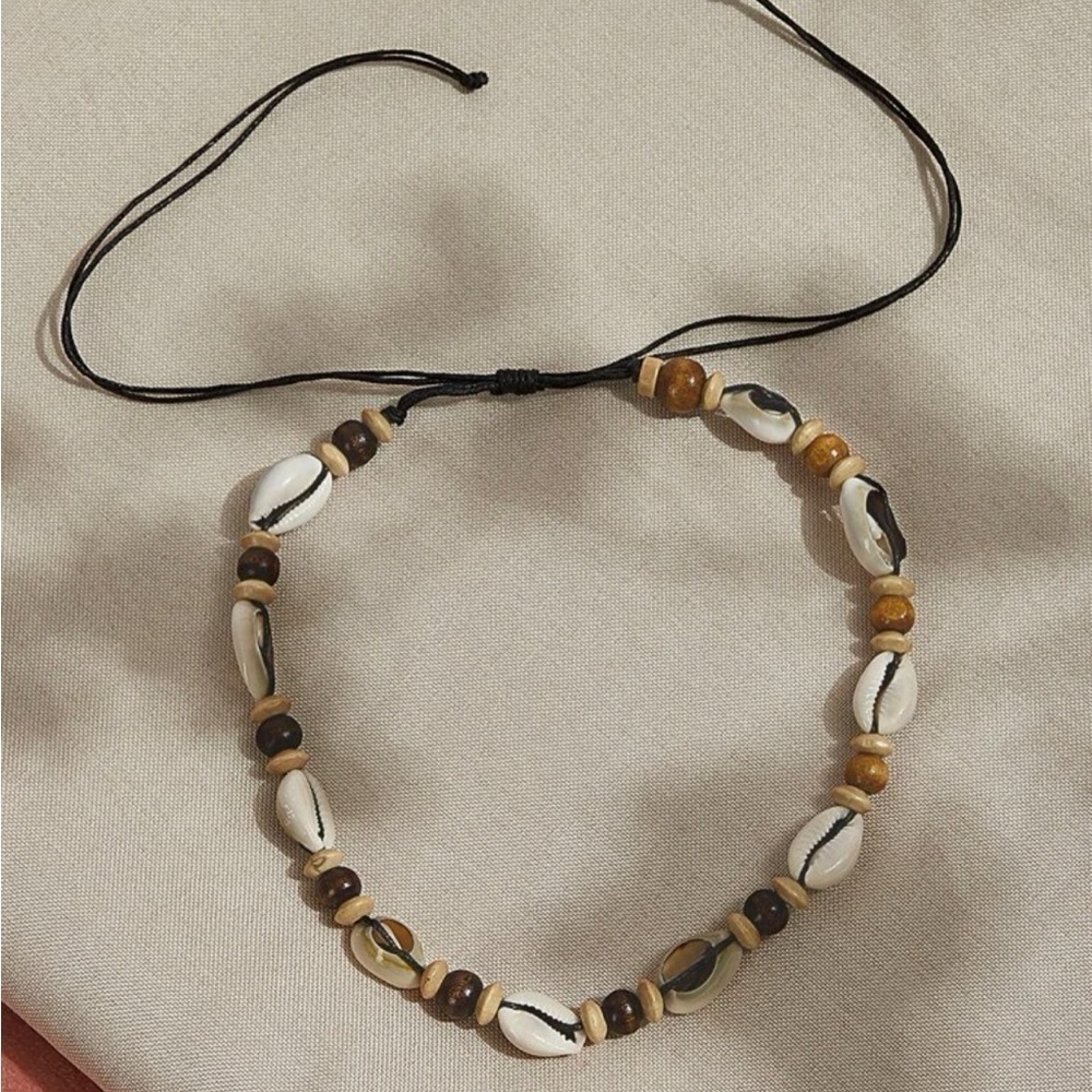 Boho Wooden Shell Beaded Necklace - Picture 3 of 14